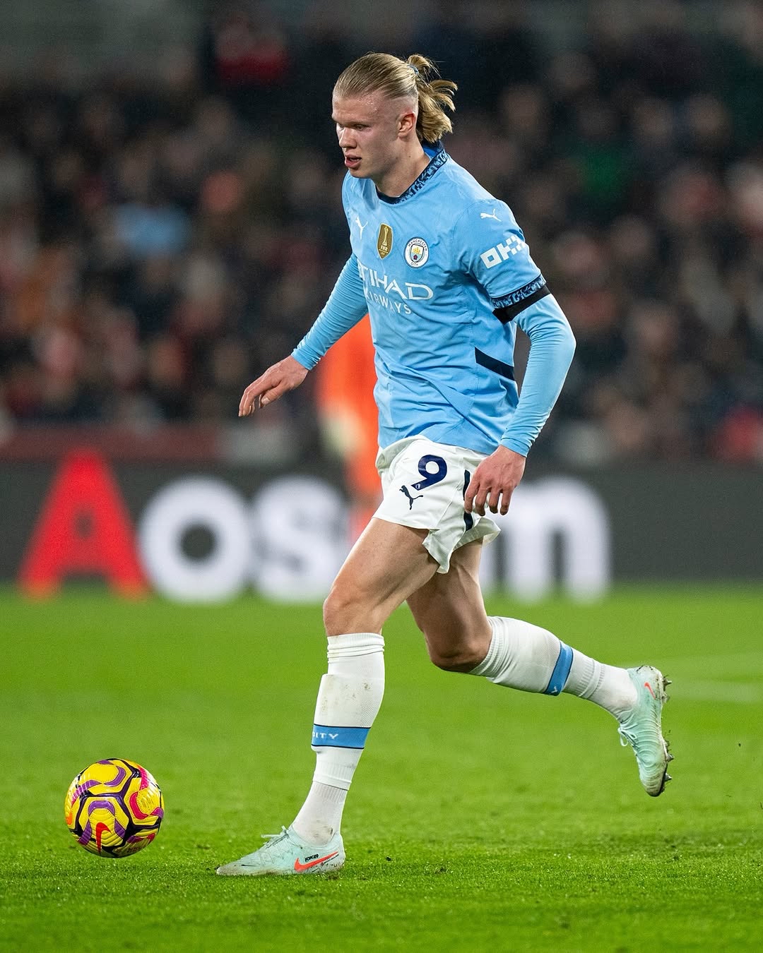 关于哈兰德迎来五赛季出色发挥,公牛观众热烈欢呼!全场沸腾不已的信息 关于哈兰德迎来五赛季出色发挥,公牛观众热烈欢呼!全场沸腾不已的信息